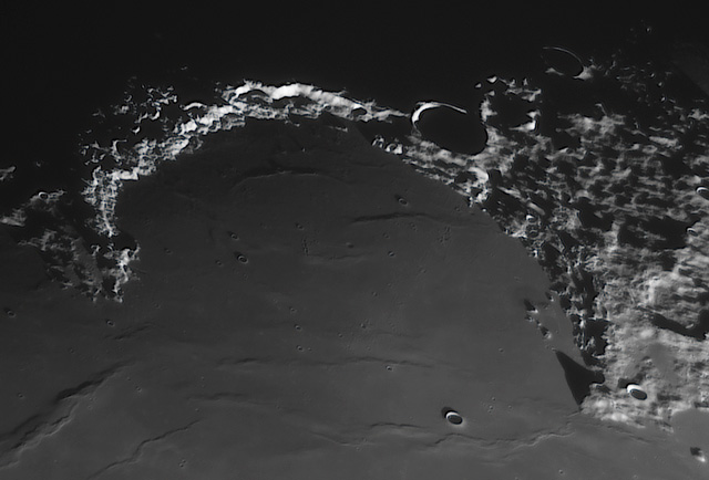 moon - sinus iridium (bay of rainbows) region